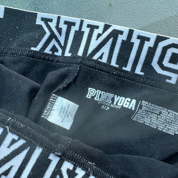 High Waisted Band Leggings - Picture 2 of 2